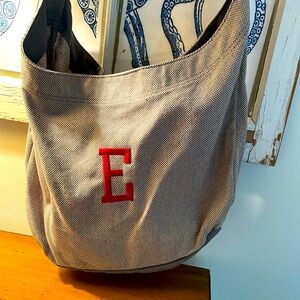 THIRTY-ONE embroidered bag